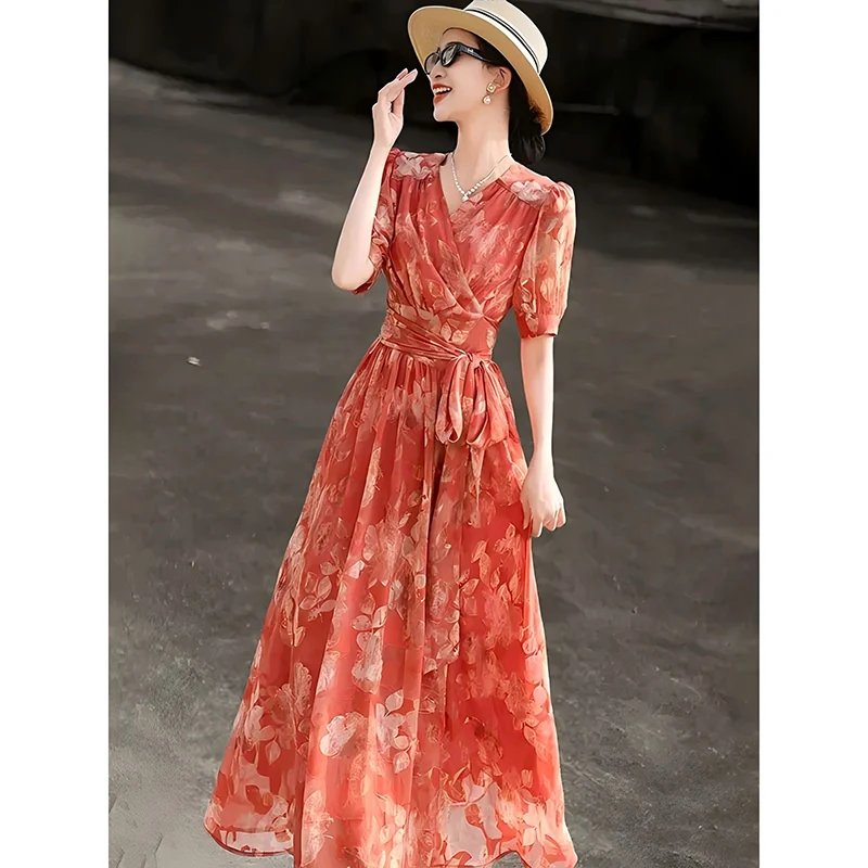 有里布2025夏季新款气质优雅法式长裙收腰V领连衣裙女D1543