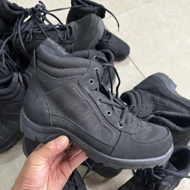 全新117版黑色轻便防寒靴冬季中帮高帮鞋百搭防滑雪地靴男款棉鞋