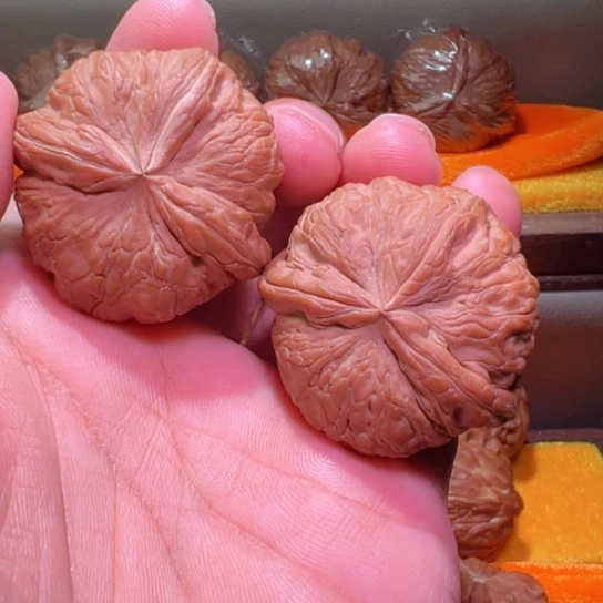 把件文玩核桃粗棱精品全品球形三棱平谷元宝