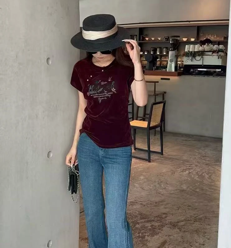 299002  女半高领T恤法式时尚短袖洋气显瘦常规款常规气质