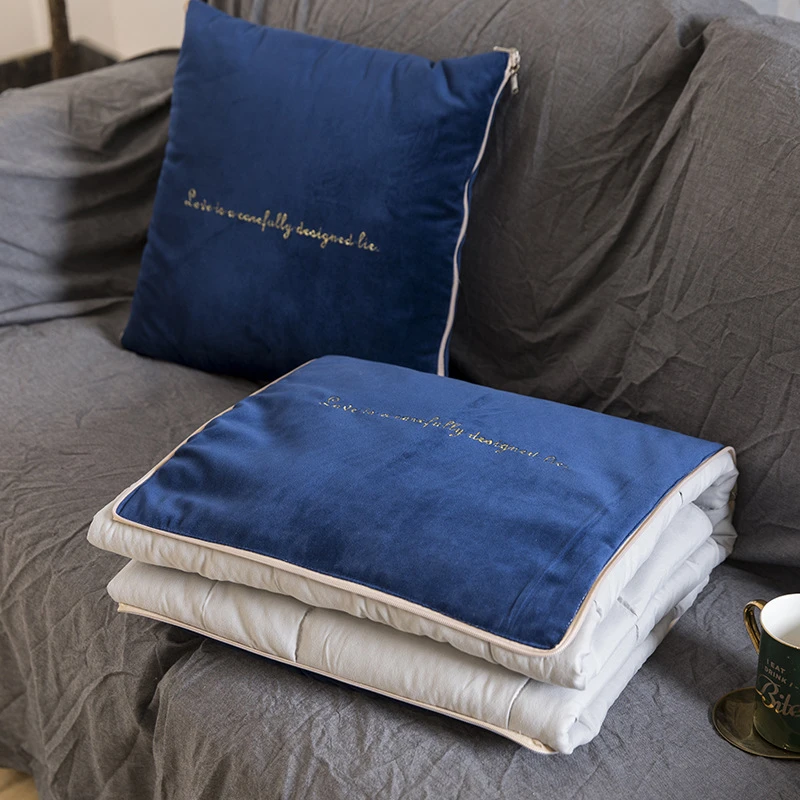 短毛绒汽车抱枕被两用车载枕头靠垫靠背垫车用靠枕车座轻柔软舒适