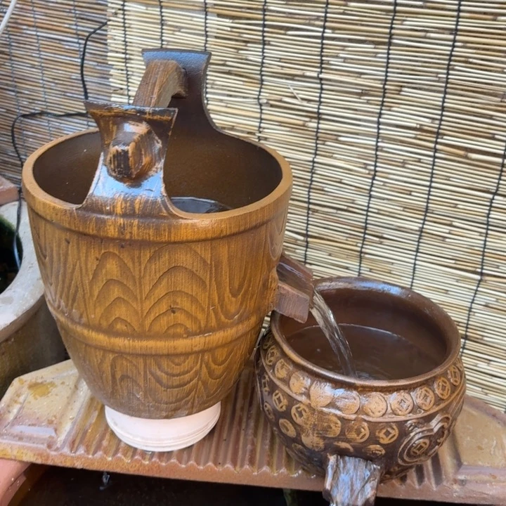 紫砂花盆口径25/35，20/16进水口2厘米