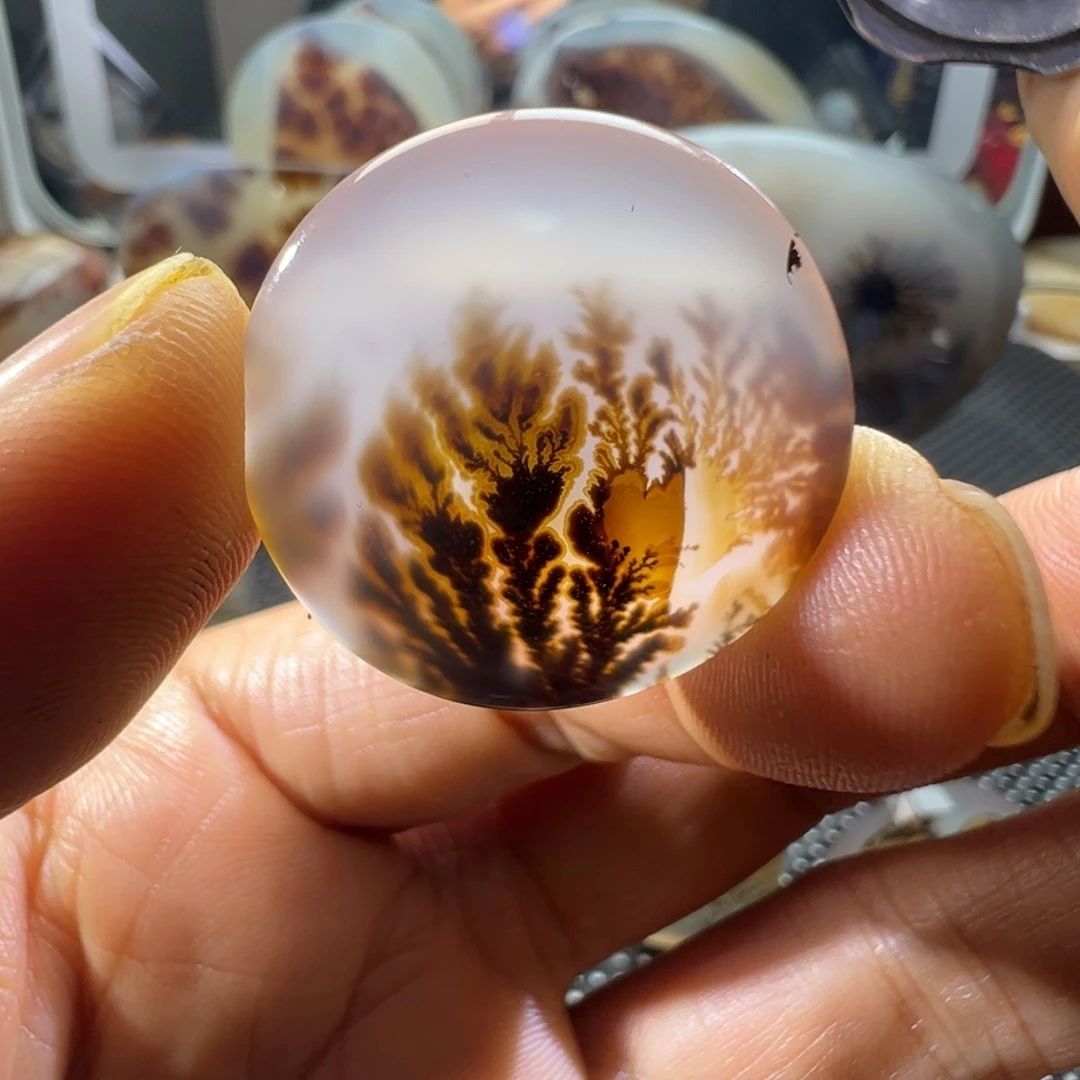 未镶嵌玛瑙/玉髓珠宝奇石