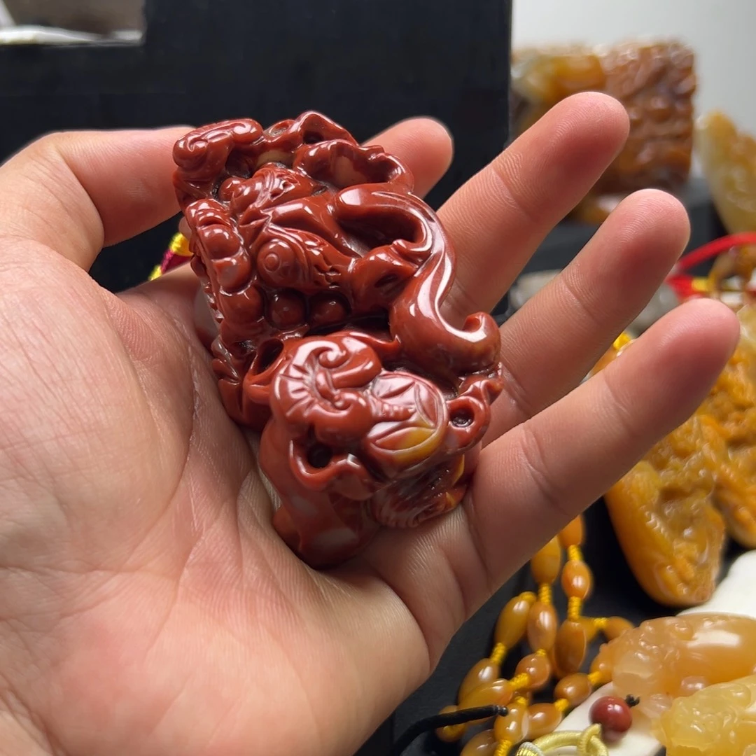 石英质玉（黄龙玉）未镶嵌多选发其一