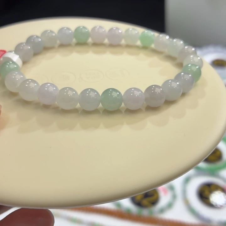 翡翠未镶嵌手链卡7.3