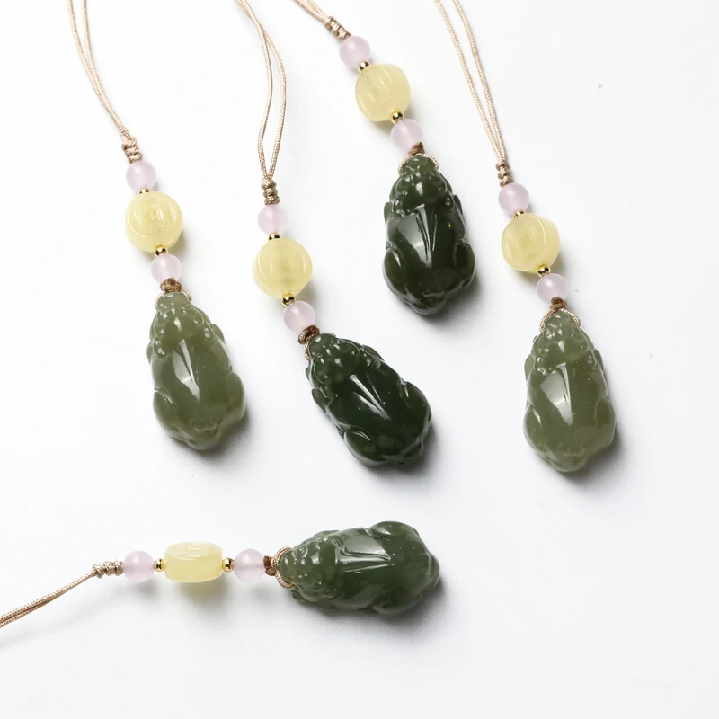 和田玉湖水绿貔貅挂坠约22*12*9mm多样性发货发其一 G22240702-12