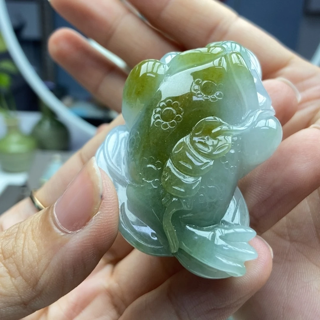 翡翠未镶嵌颈饰吊坠62