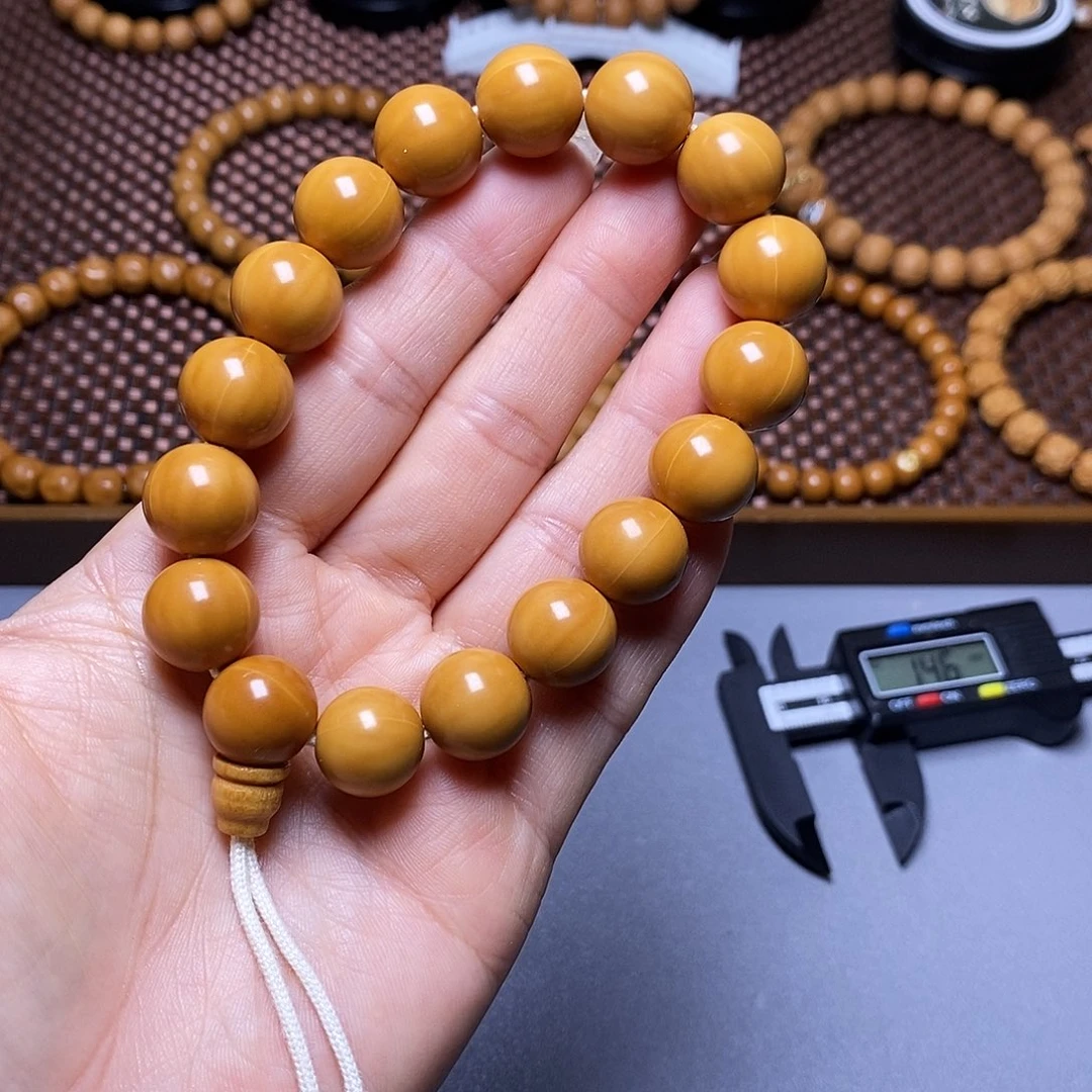 猴头核桃手串手持全品