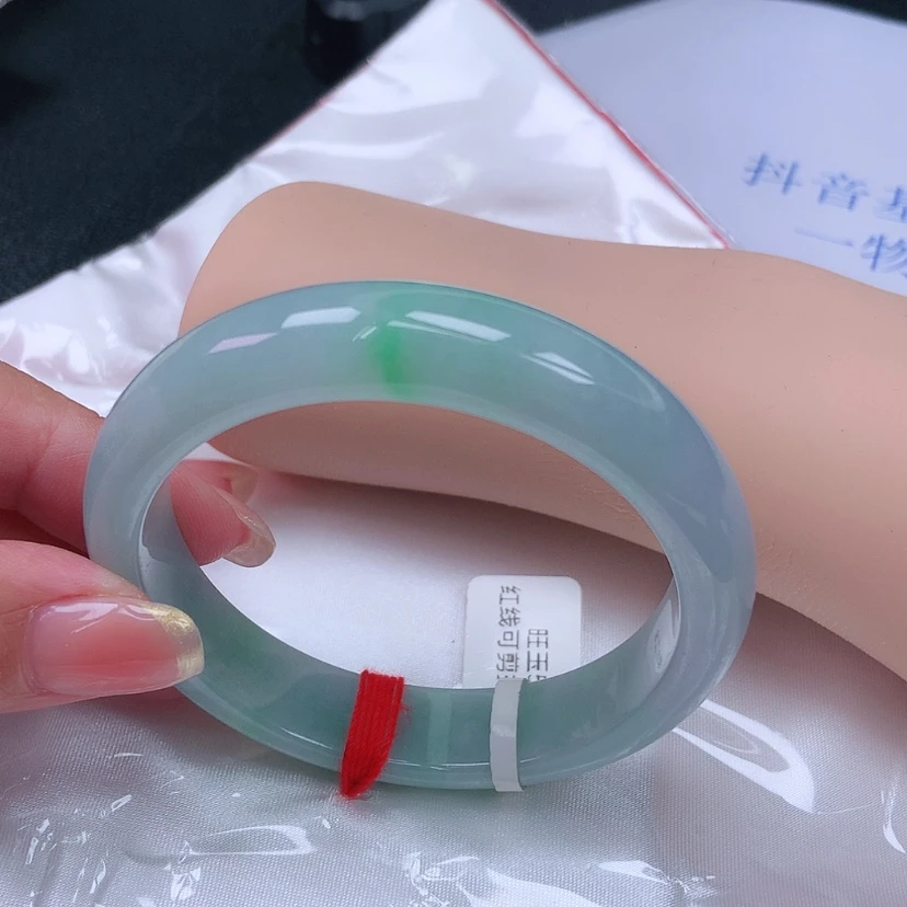 【闪购商品】未镶嵌手镯翡翠55