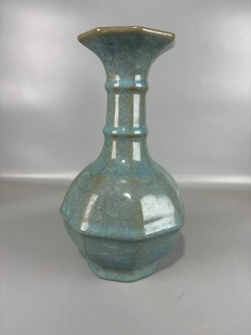 手工制作陶瓷摆件