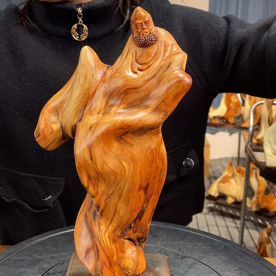 柏木（崖柏）随型艺术根雕