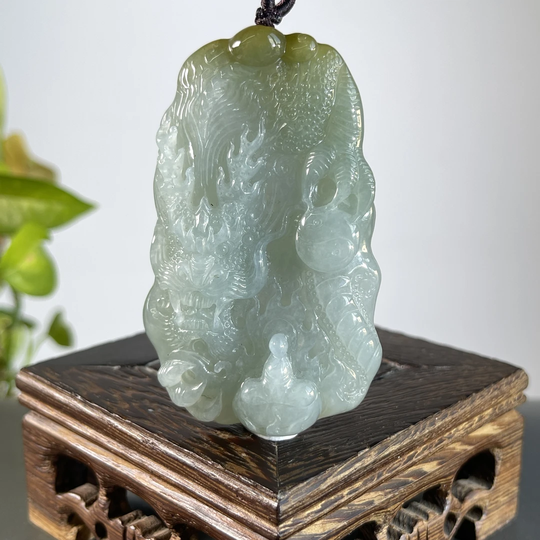 JYA23-112  天然缅甸A货翡翠  龙牌