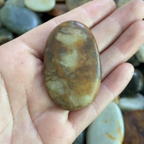 未镶嵌和田玉（糖玉）挂件38