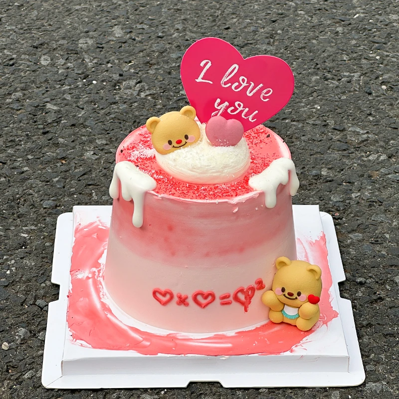 七夕情人节卡通小熊蛋糕装饰摆件I Love You情侣告白爱心卡片插件
