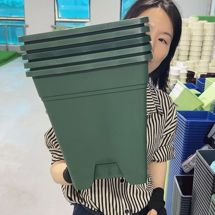 清仓方形口23高26军绿无托5个