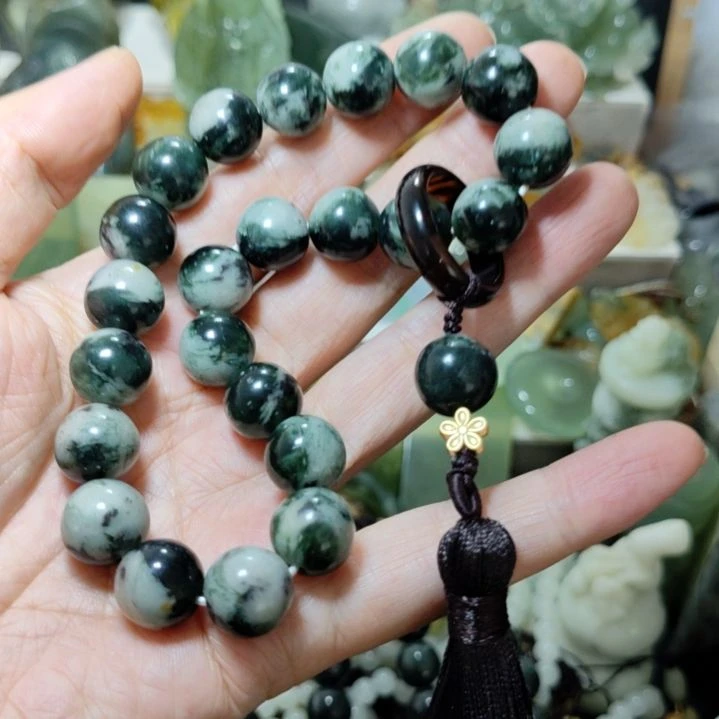 岫玉未镶嵌手持款式