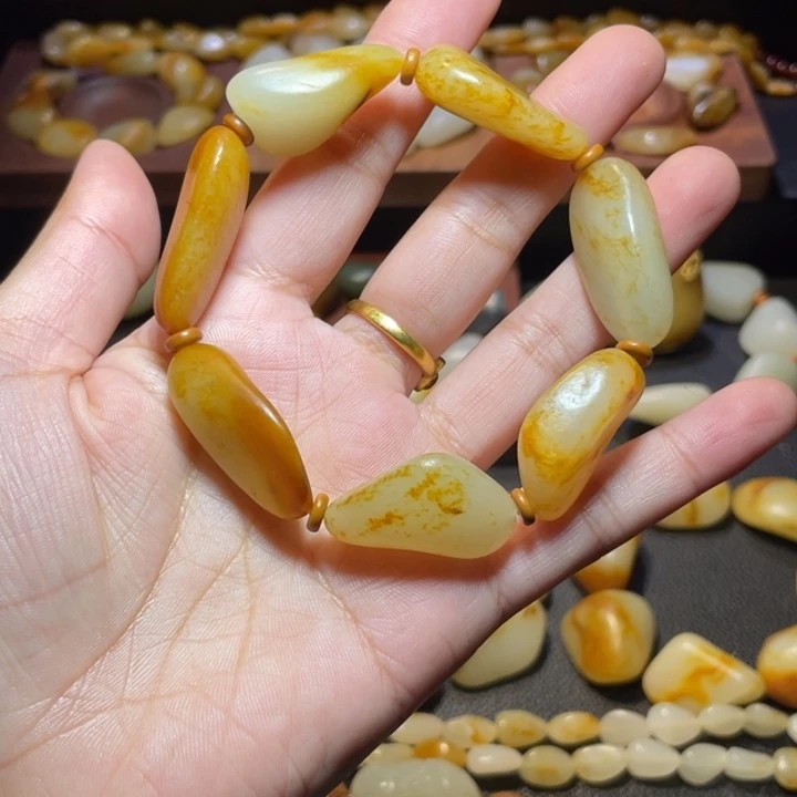 和田玉未镶嵌手链