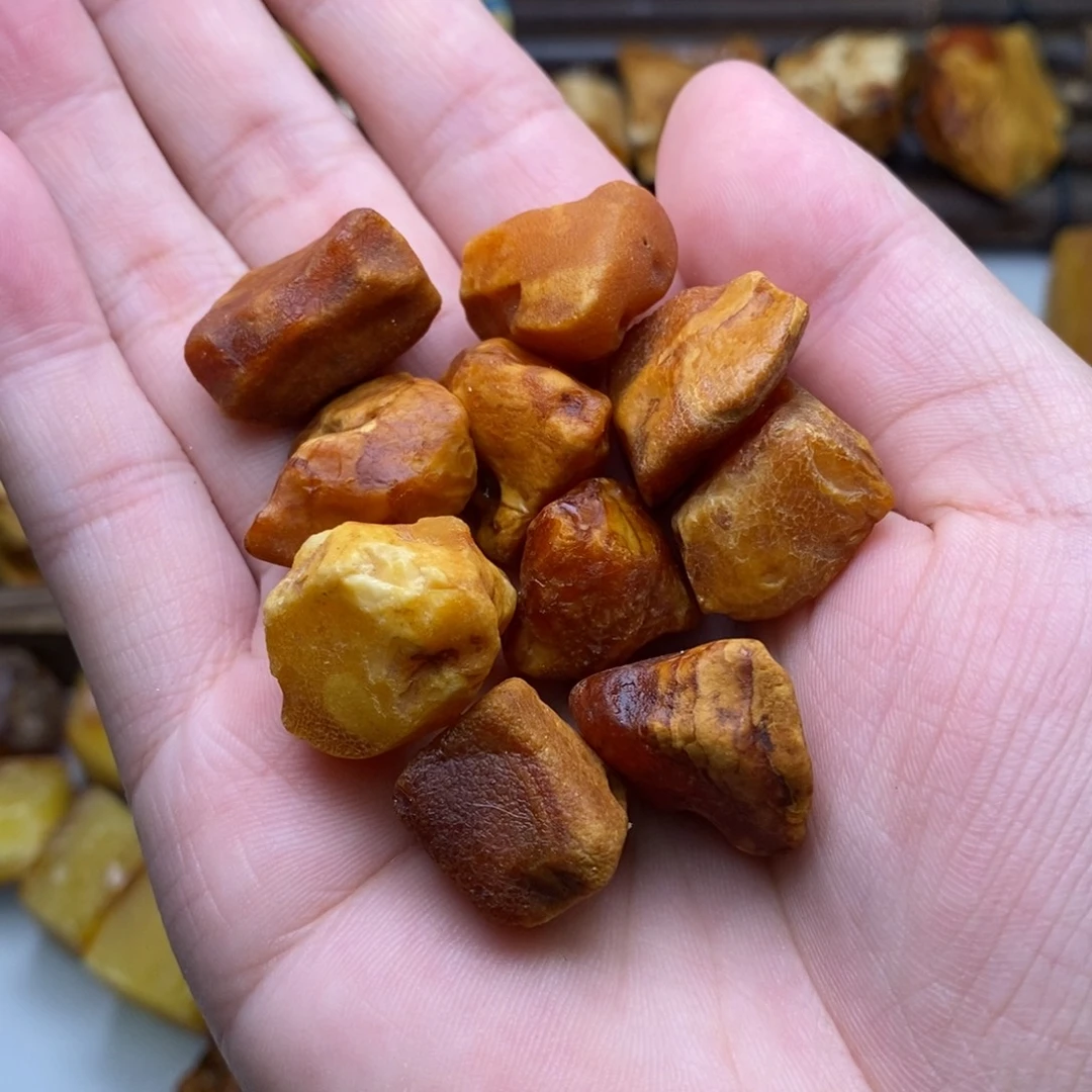 圆***宝定制琥珀天然蜜蜡