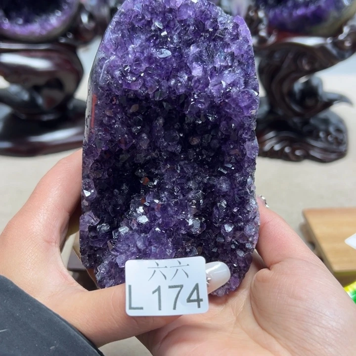 水晶未镶嵌大型摆件（非配饰）摆件