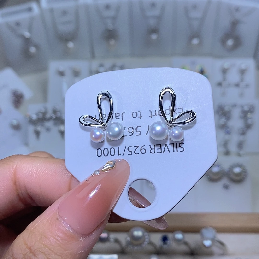 淡水珍珠耳饰未镶嵌