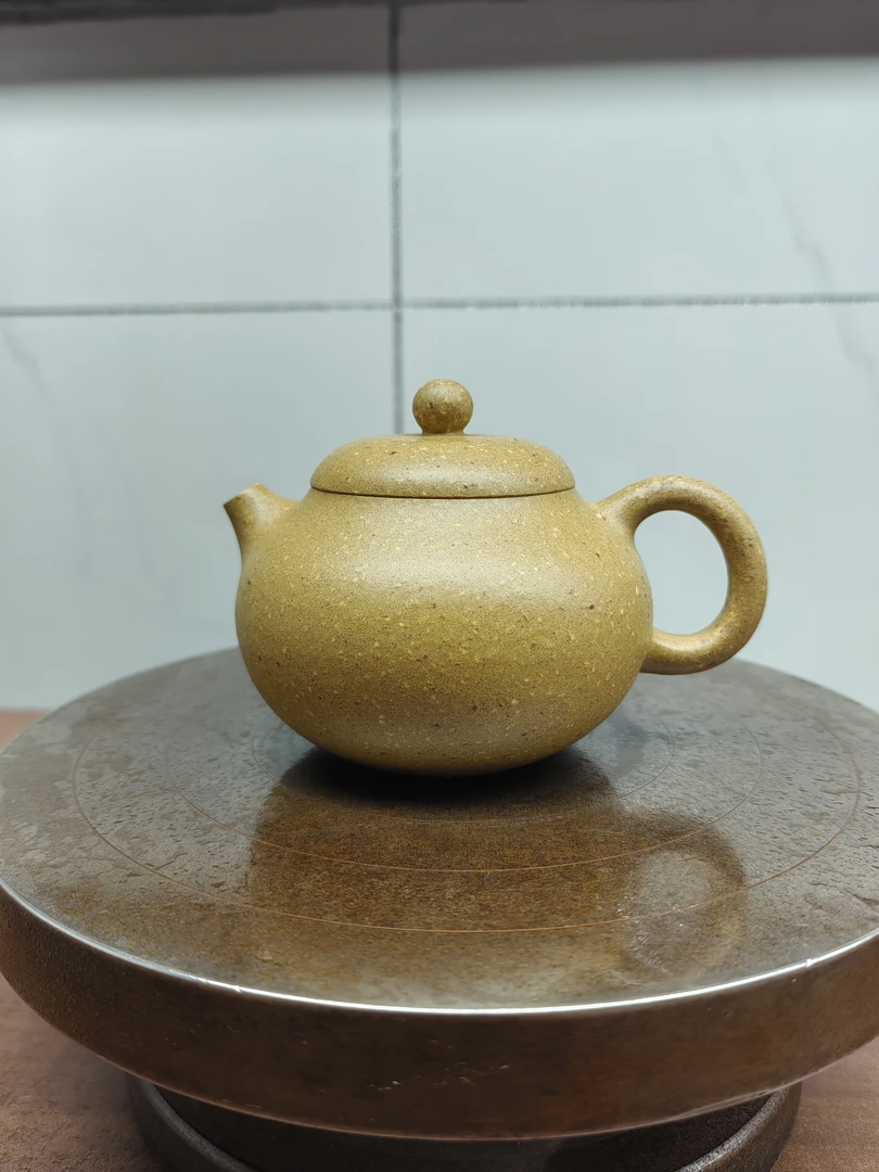 《文旦》壶，原矿黄金段，150毫升左右，传统经典款，精工半手