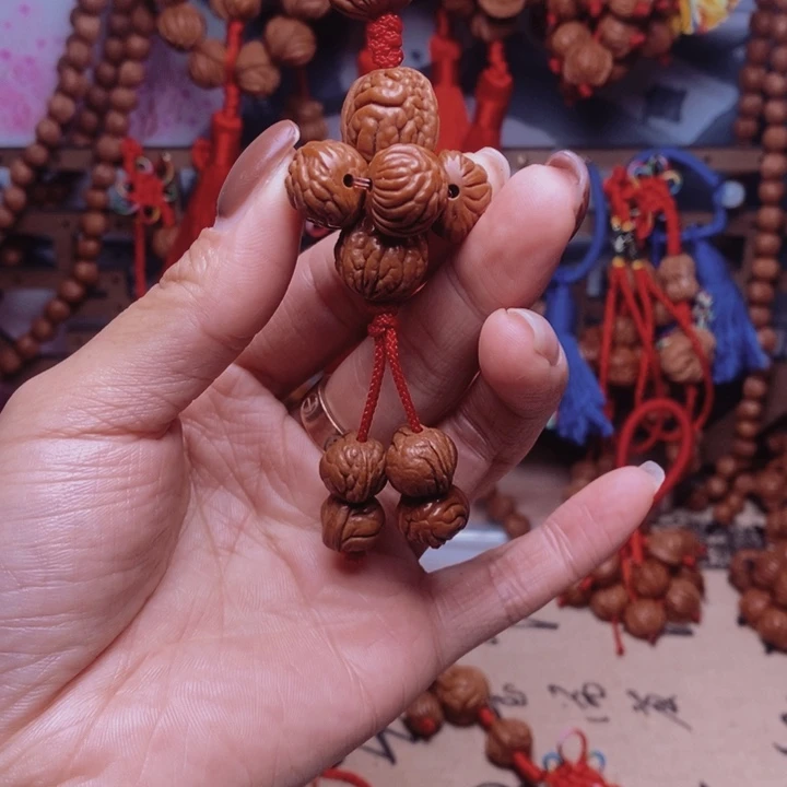 吊坠桃核龙纹桃枭