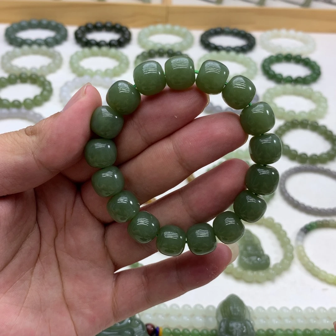 手串未镶嵌和田玉（青黄口12）