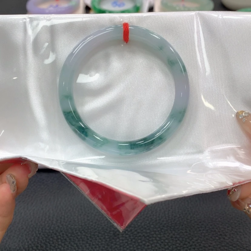 【闪购商品】翡翠手镯未镶嵌翡翠
