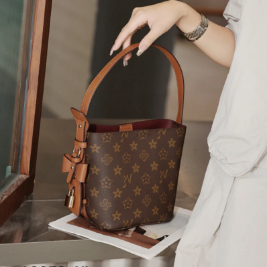 AnAn韩版网红牛仔轻奢女包(ins新款桶包)时尚百搭韩系