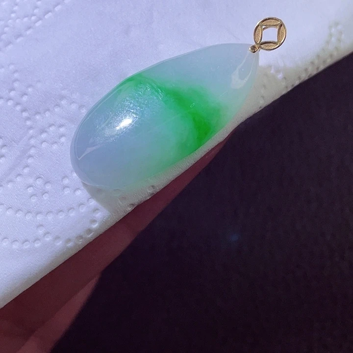 颈饰18K金镶嵌翡翠翡翠