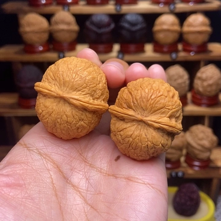 文玩核桃吊坠和尚29