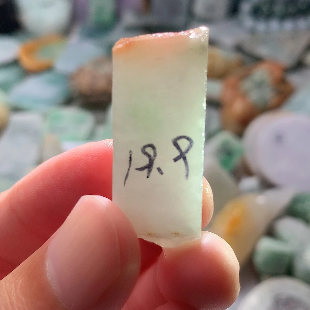 翡翠散珠翡翠原石片料