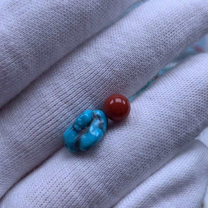 南红玛瑙未镶嵌珠宝奇石