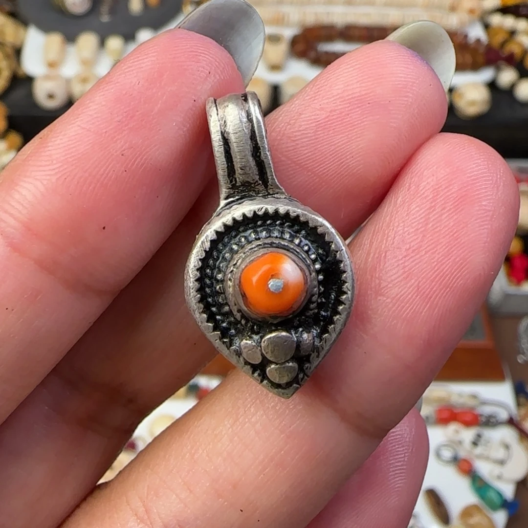 树脂制品念珠配饰