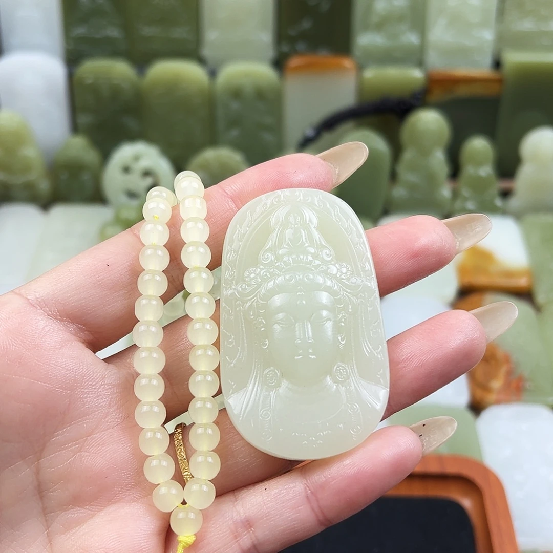 石英质玉未镶嵌吊坠(赠链)