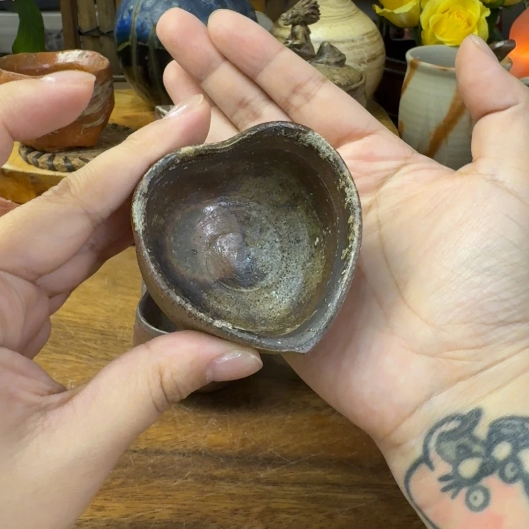 佛***儿备前烧 土器爱心杯 福利一口价
