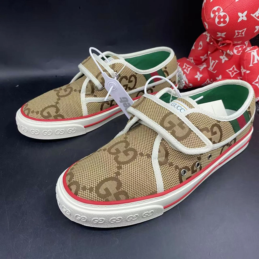 95新 GUCCI/古驰  乌木色老花1977魔术贴板鞋40.5欧码lz206