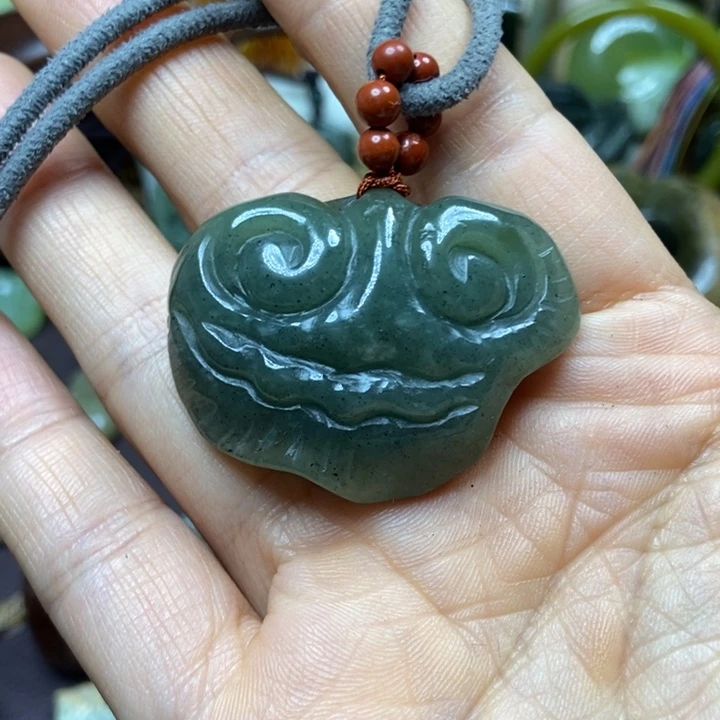 岫岩河磨玉（透闪石质玉）未镶嵌挂件