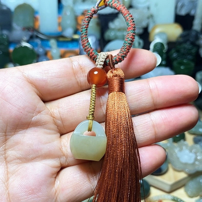 【闪购商品】和田玉未镶嵌颈饰