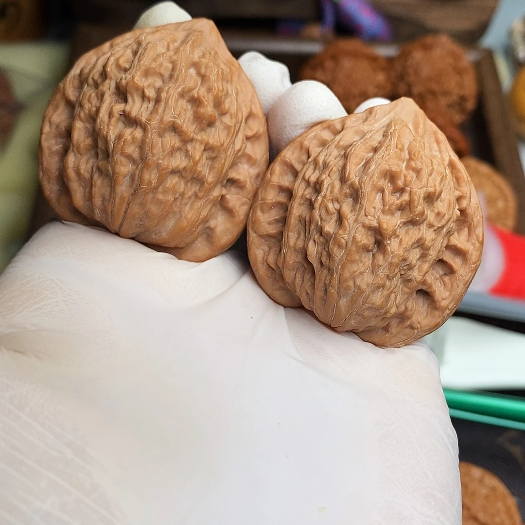 文玩核桃吊坠40崔凯