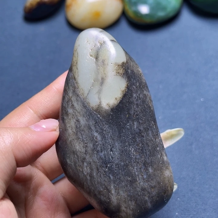 未镶嵌和田玉珠宝奇石