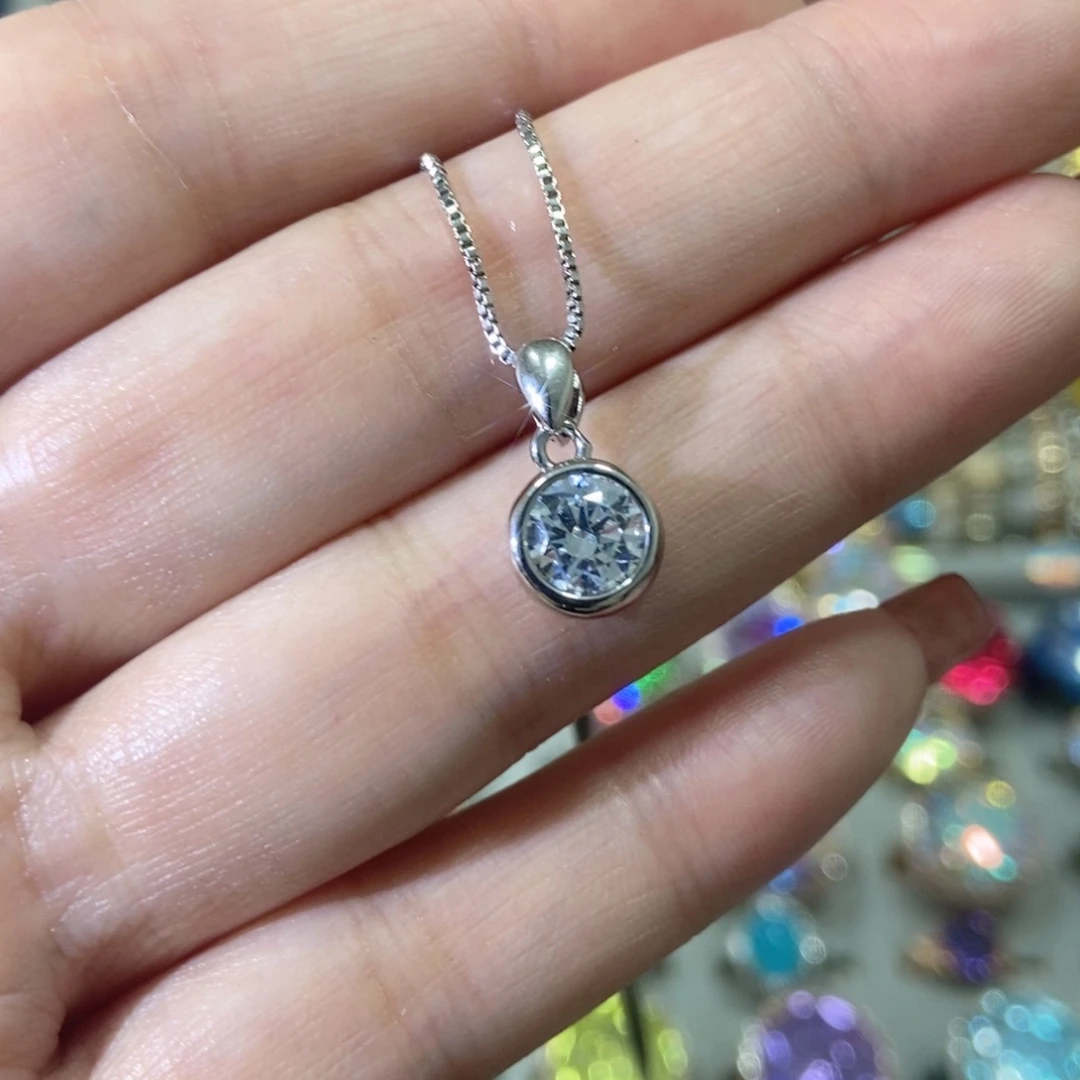 66锆石（处理）吊坠