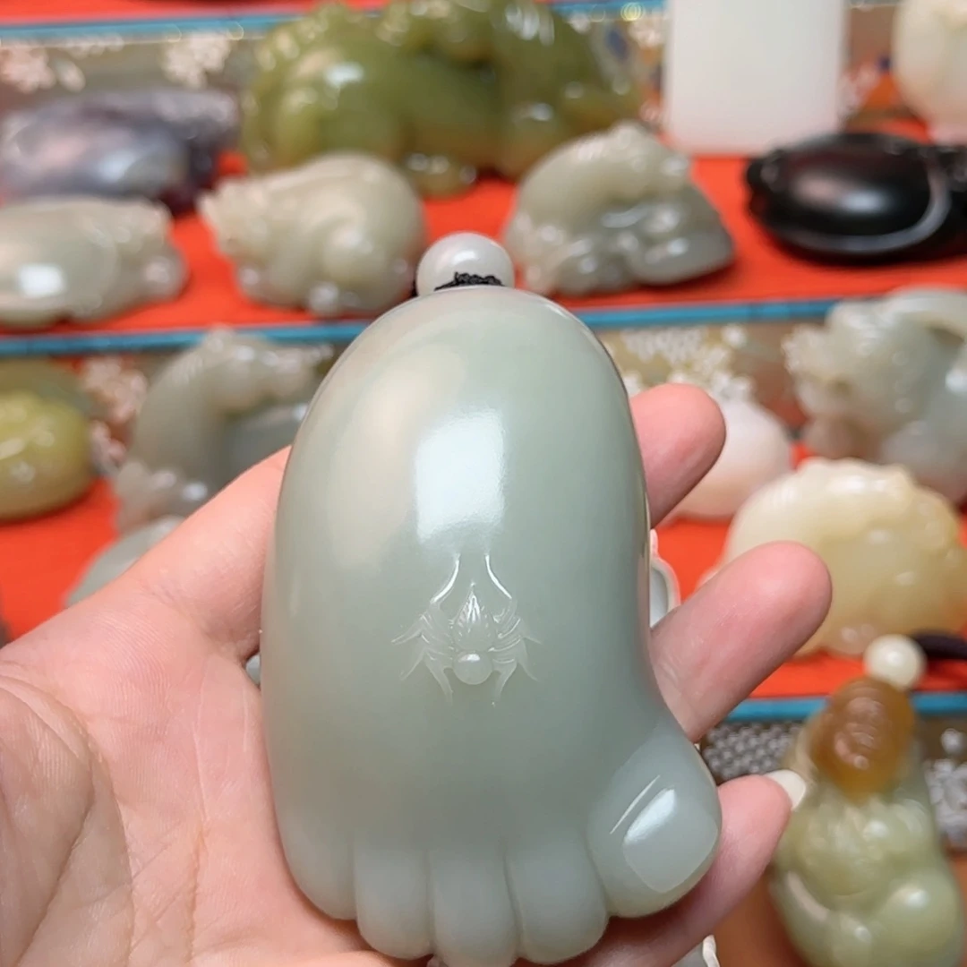 未镶嵌和田玉挂件