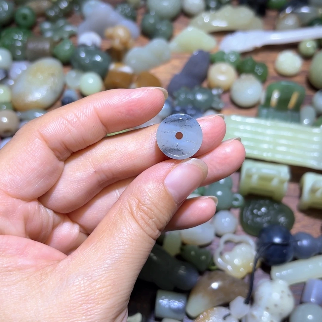 和田玉未镶嵌珠宝半成品