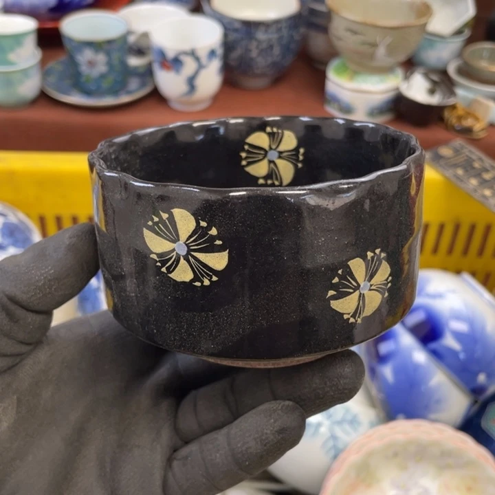 陶瓷他家瓷器真美…开播了