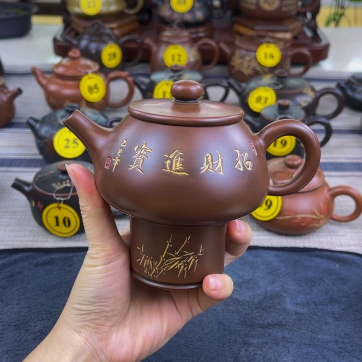 瞳***）坭兴陶原矿坭料制作