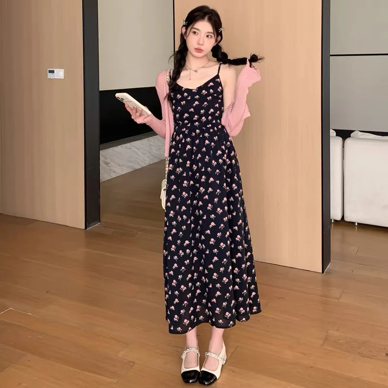 新款G07法式温柔风碎花收腰显瘦吊带中长裙搭配针织开衫套装