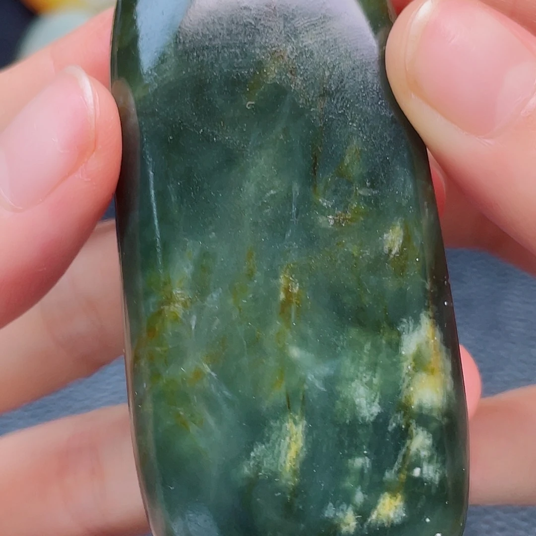 和田玉未镶嵌珠宝奇石