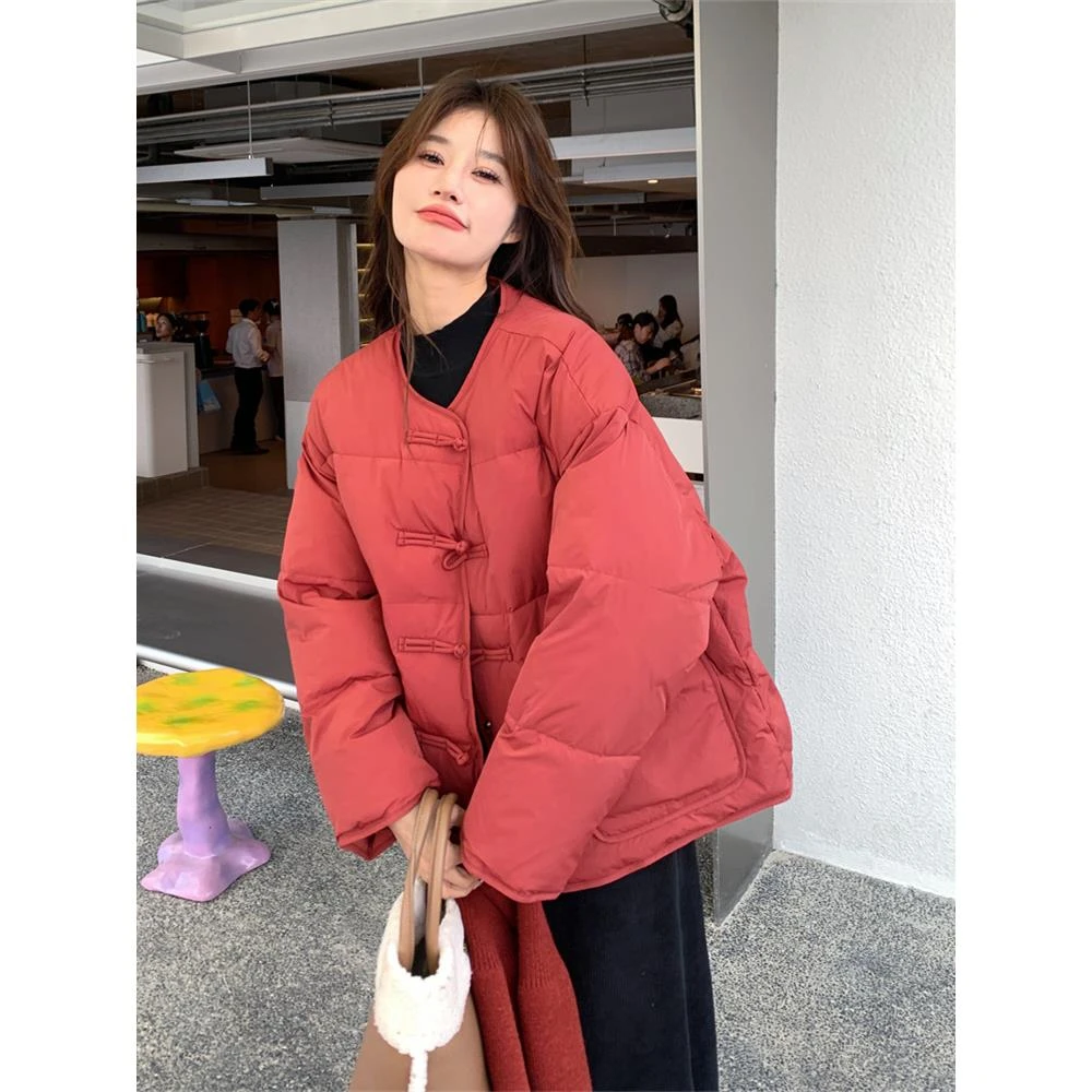 新年红色盘扣新中式国风羽绒服女冬季超好看短款小个子白鸭绒外套