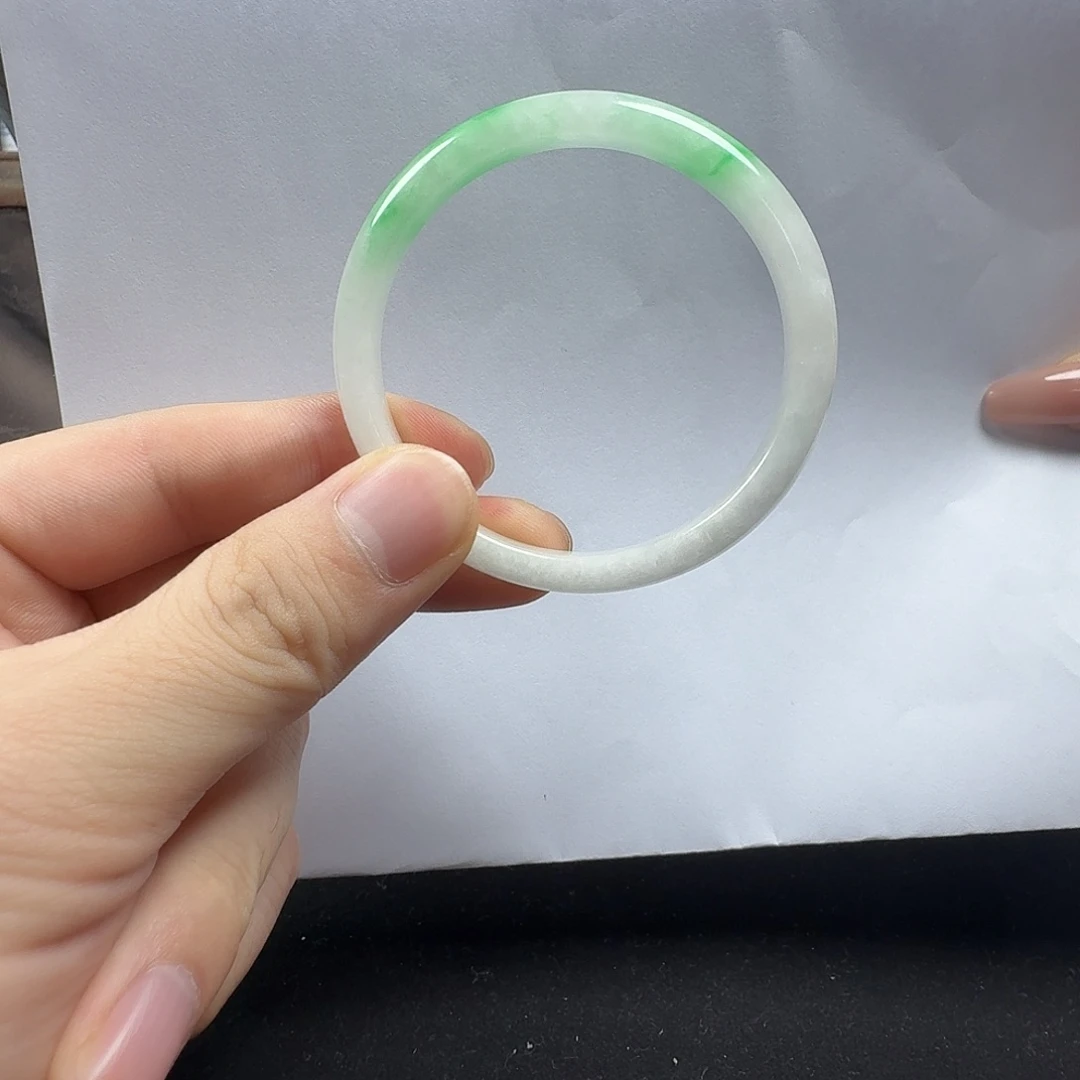 郜***希珐琅非金属时尚冰透百搭手镯